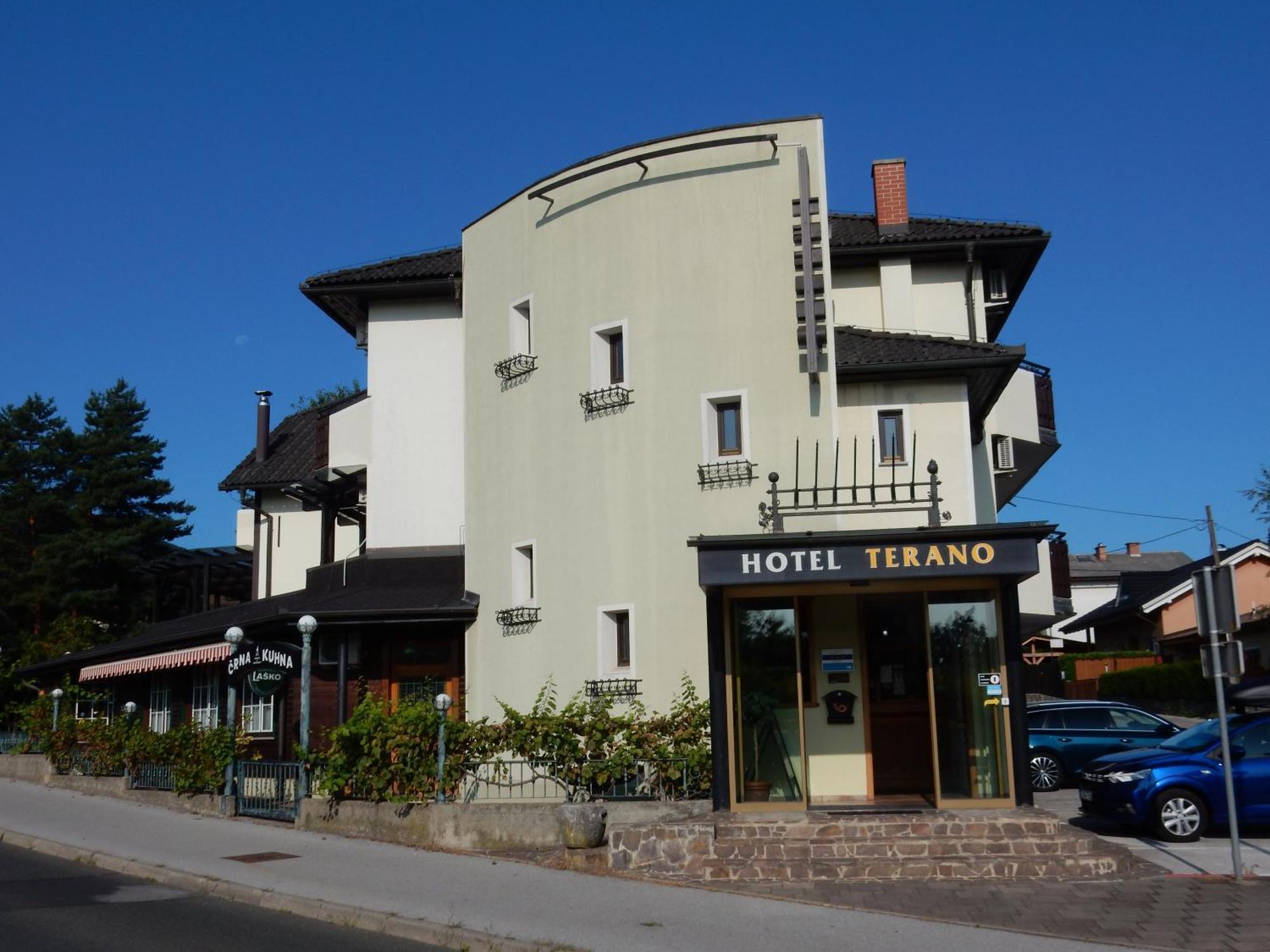 Garni Hotel Terano Marburgo Esterno foto