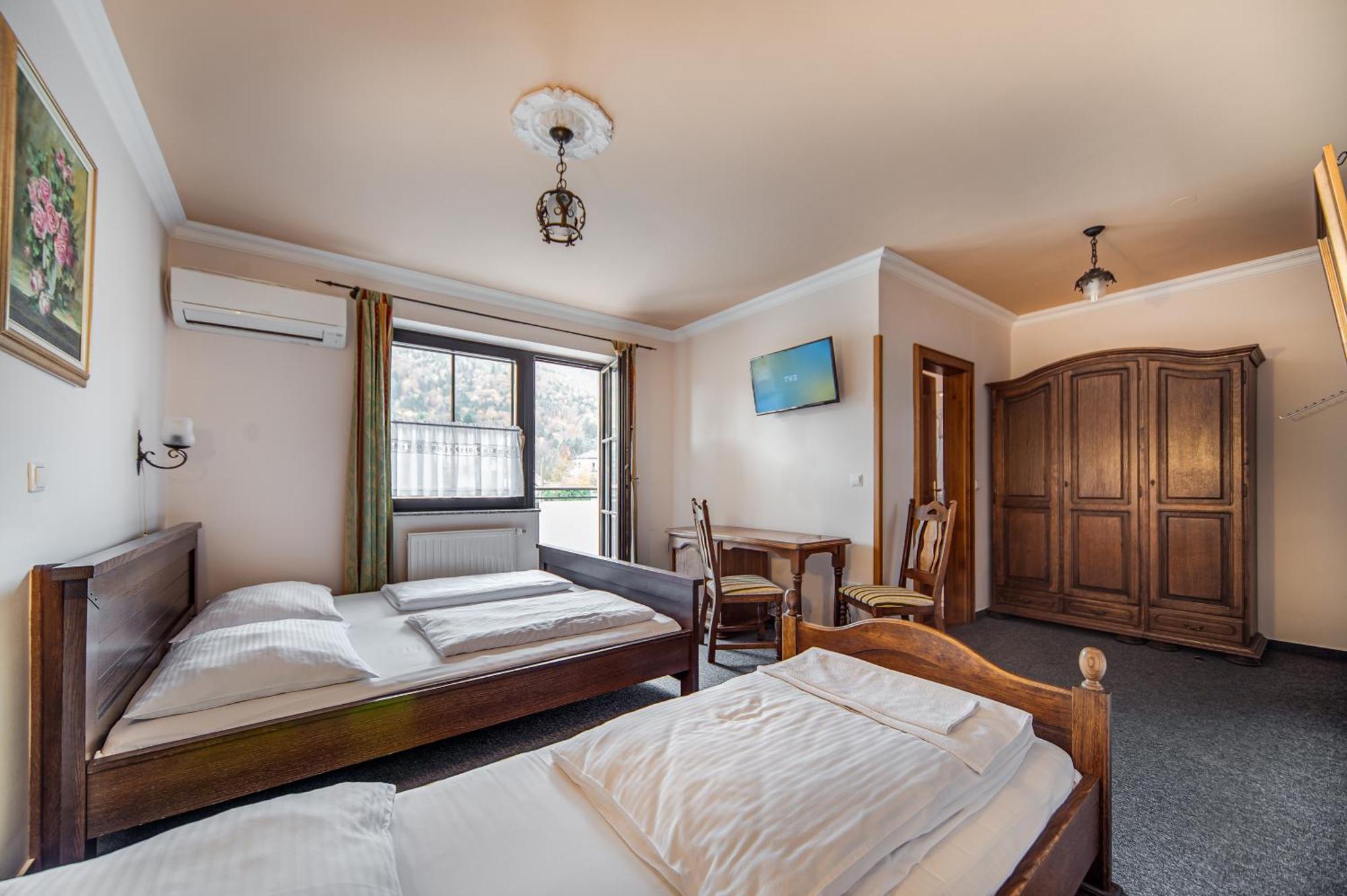 Garni Hotel Terano Marburgo Esterno foto