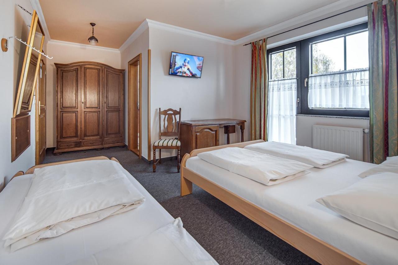 Garni Hotel Terano Marburgo Esterno foto