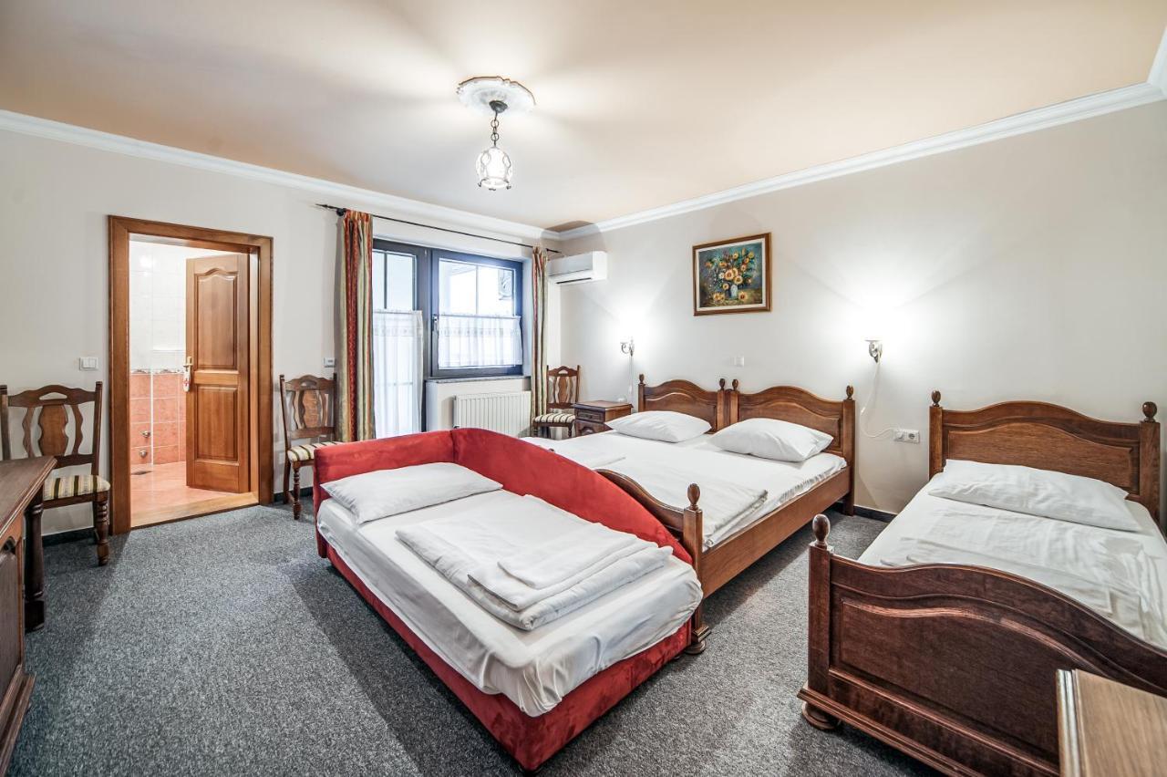 Garni Hotel Terano Marburgo Esterno foto