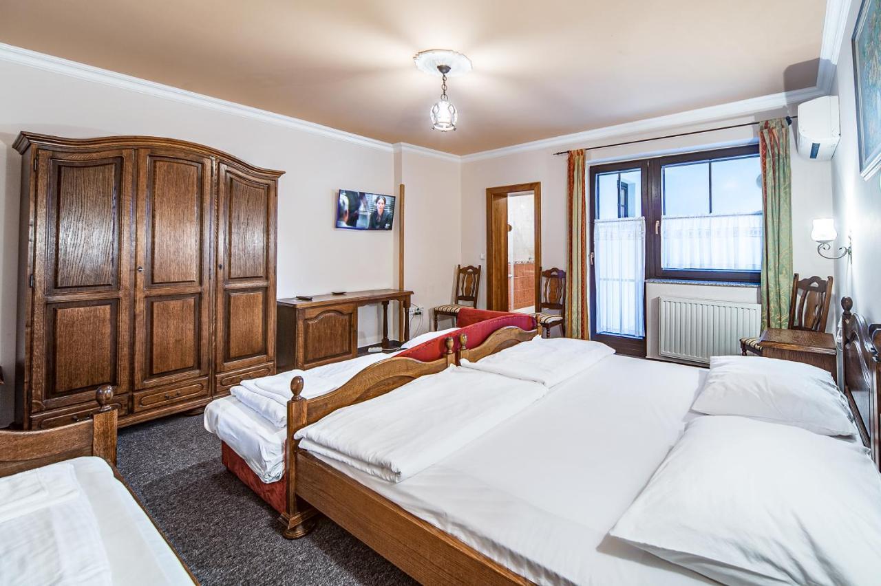 Garni Hotel Terano Marburgo Esterno foto